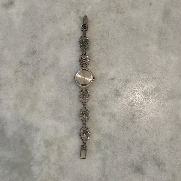 Watch - Picture 4 of 4